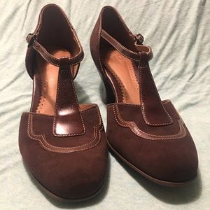 Clarks Artisan T-Strap Heel